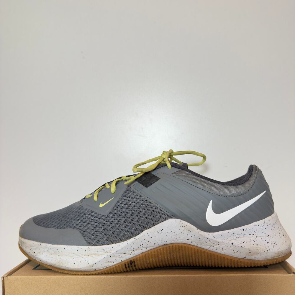 Nike MC Trainer Mens Size 15 Light Smoke Gray Lime Gym Running Training Shoes